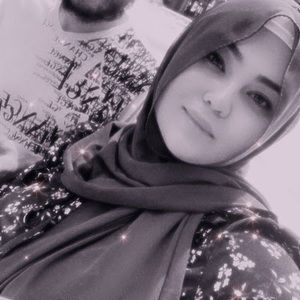 Meet your Posher, Nila